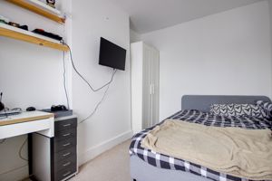 Photo 7- click for photo gallery